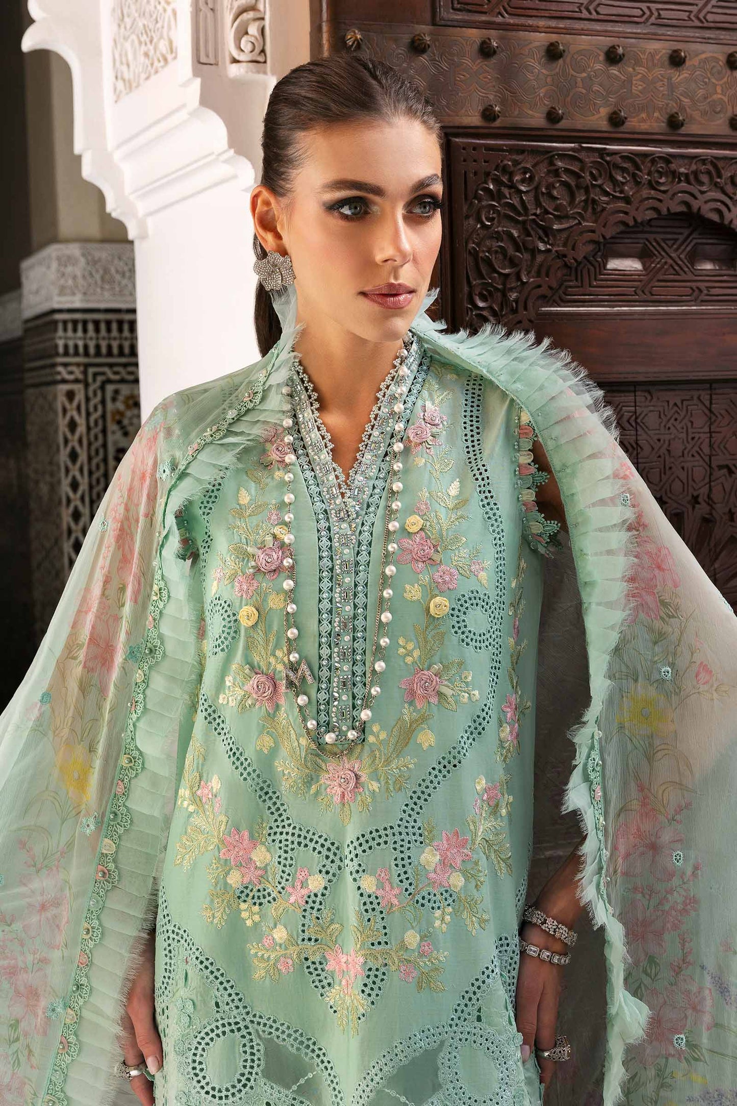 Maria B - Noorani