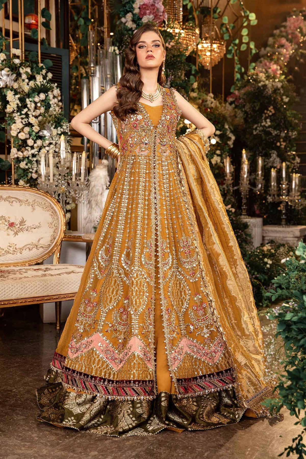 Maria B - Golden Embroidered Bridal Prince Fancy Maria B - Golden Embroidered Bridal Prince Fancy