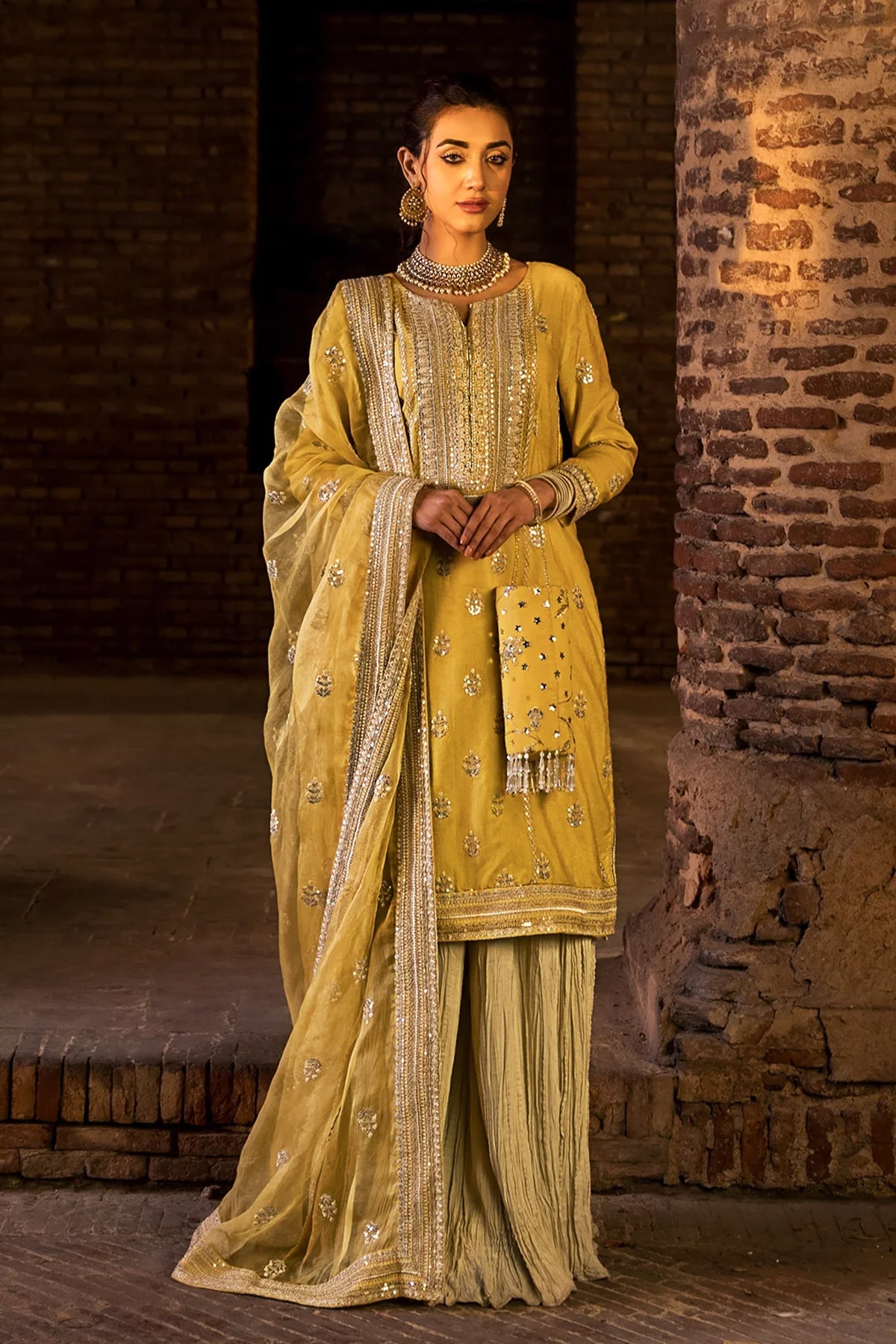 Erum Khan - Noor
