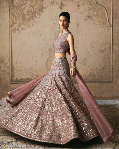 Faiza Saqlain - Cream Elegance