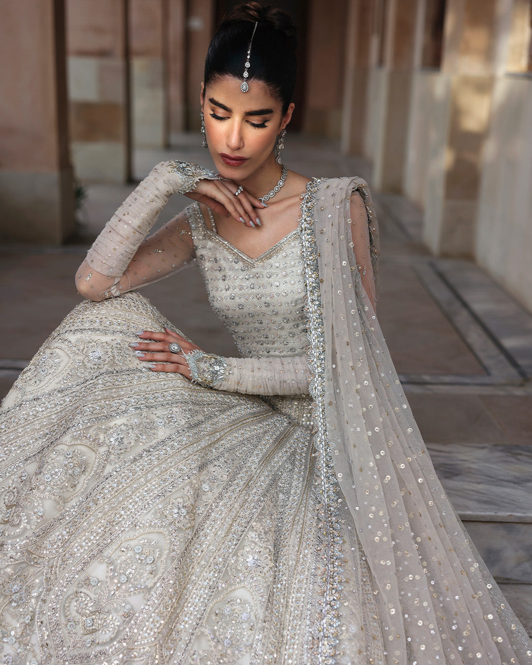 Faiza Saqlain - Silver Dream