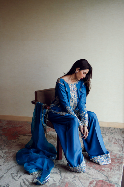 Erum Khan - Neelara