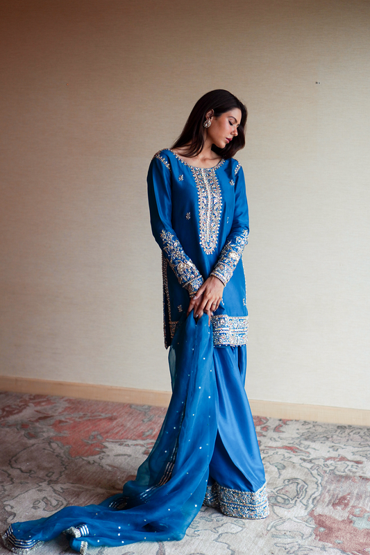 Erum Khan - Neelara